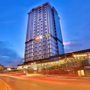 Tryp By Wyndham Basın Ekspres Otel