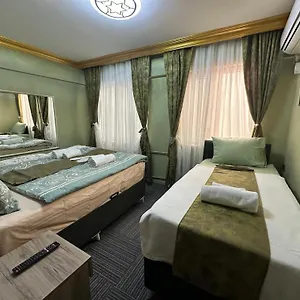 Royal Old City Hotel
